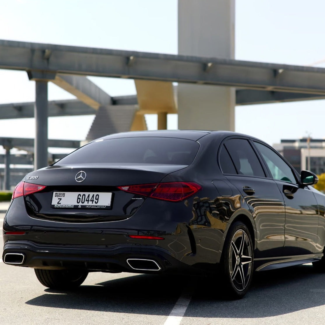 Mercedes C200 Black 2023